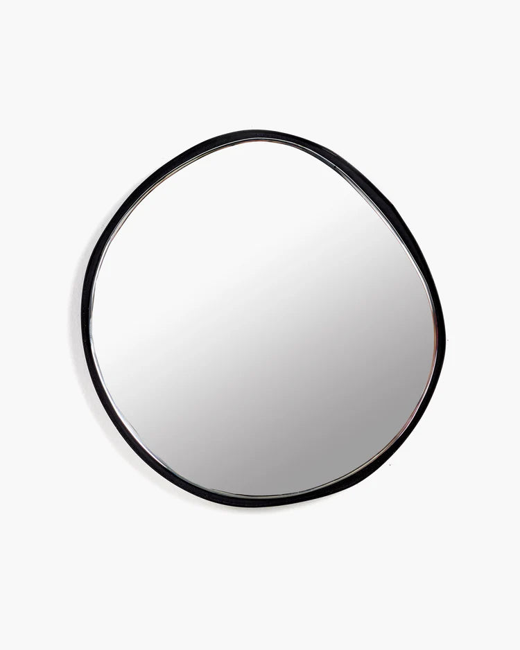 Spiegel mit Rahmen aus Metall schwarz