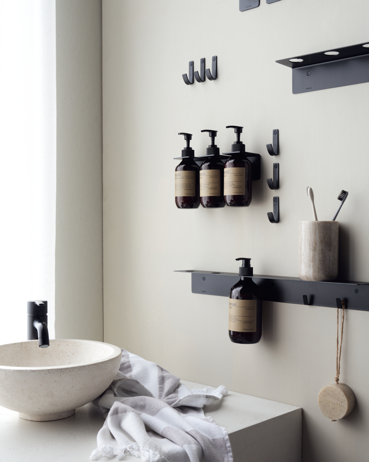 Wandhalterung, Mattschwarzes Finish