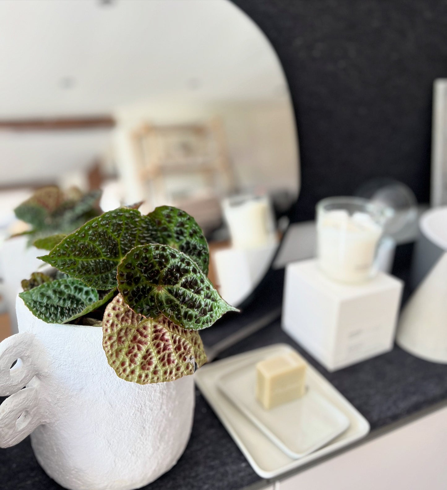 Topf medium aus Pappmache