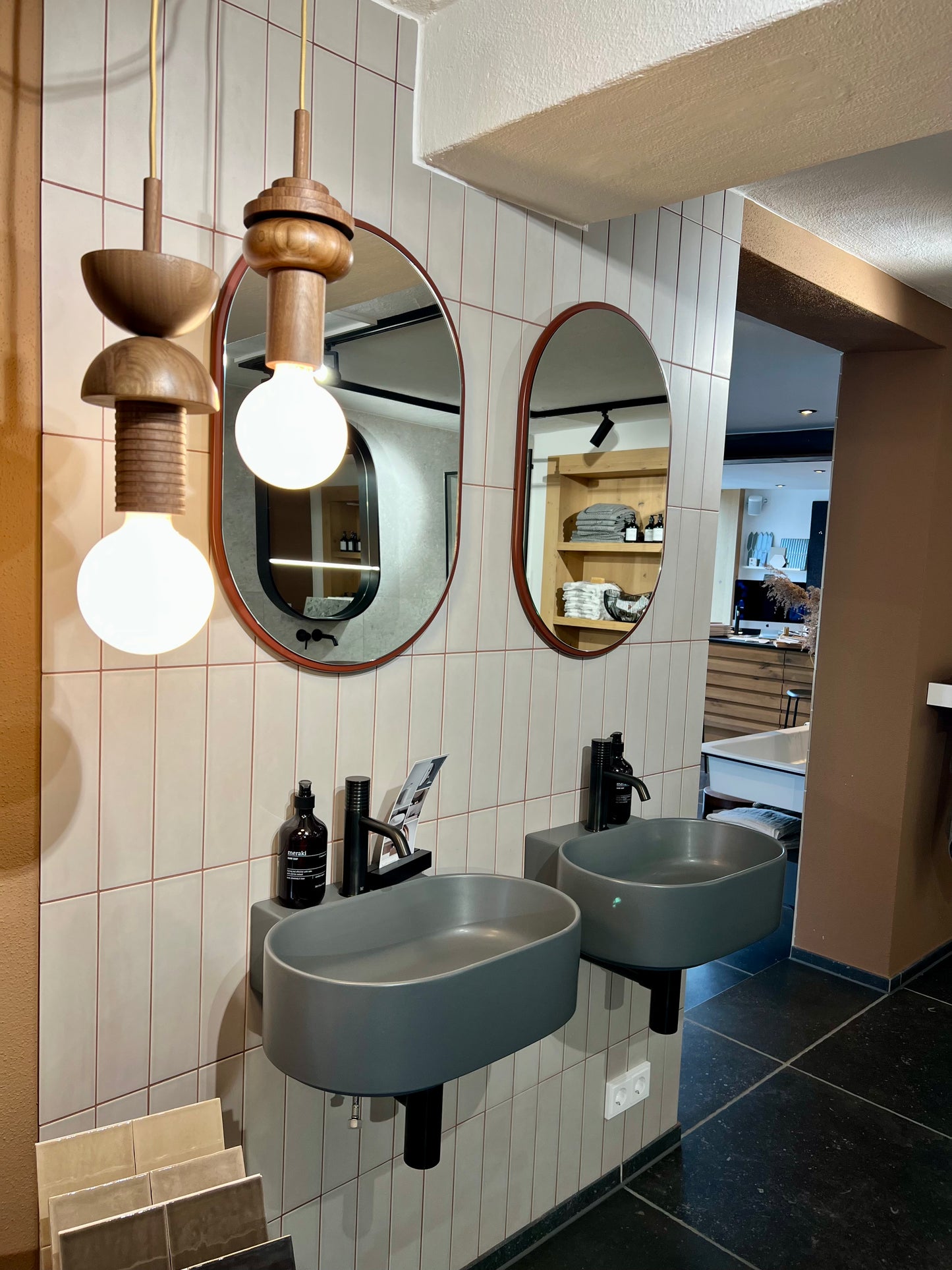 Junit Lampe "Stanza"